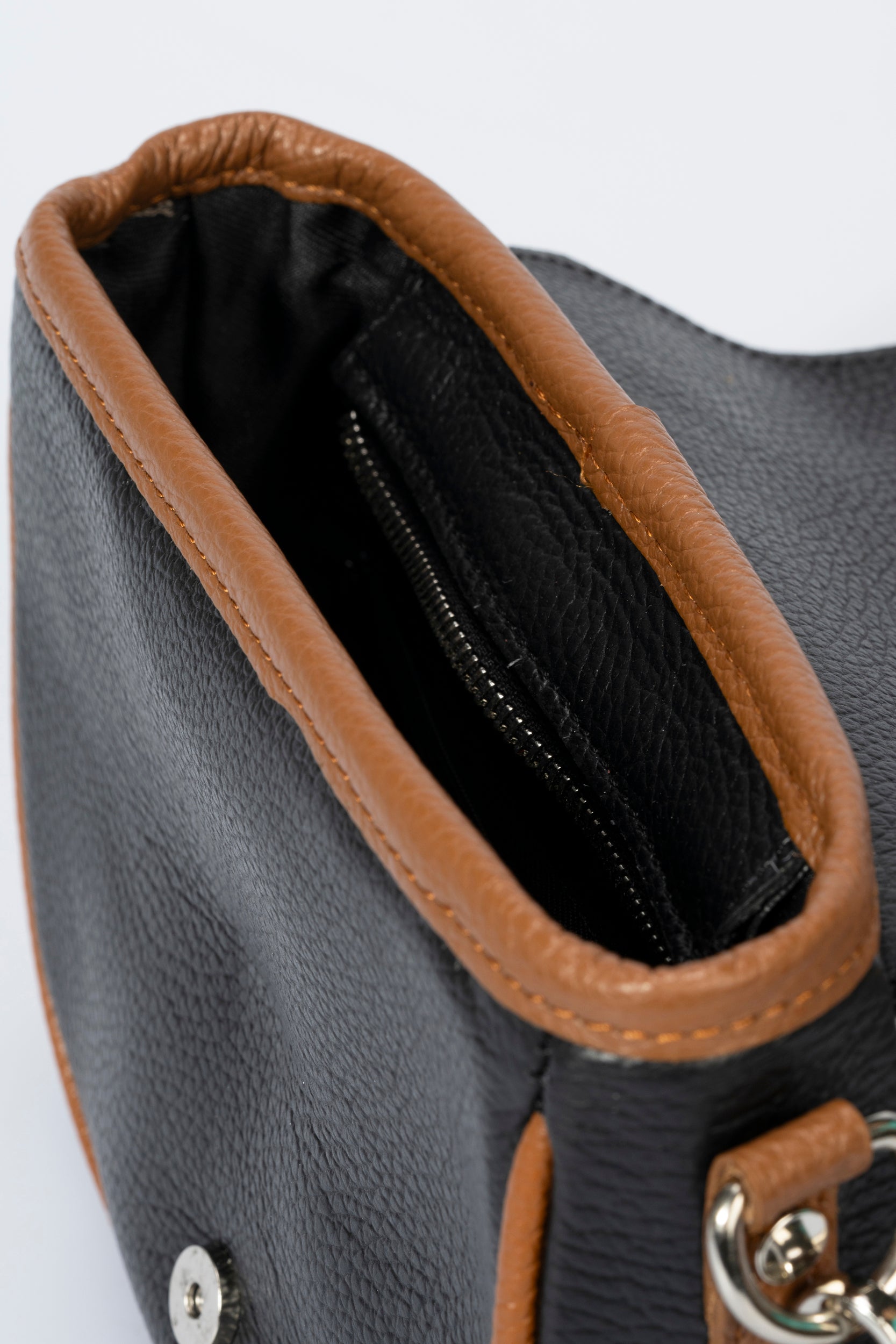 Garda Italian Leather Crossbody Bag