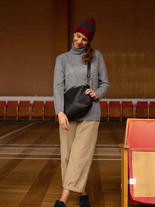 ROBIN Large Handmade Leather Handbag