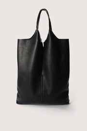 Arina Italian leather tote bag in black