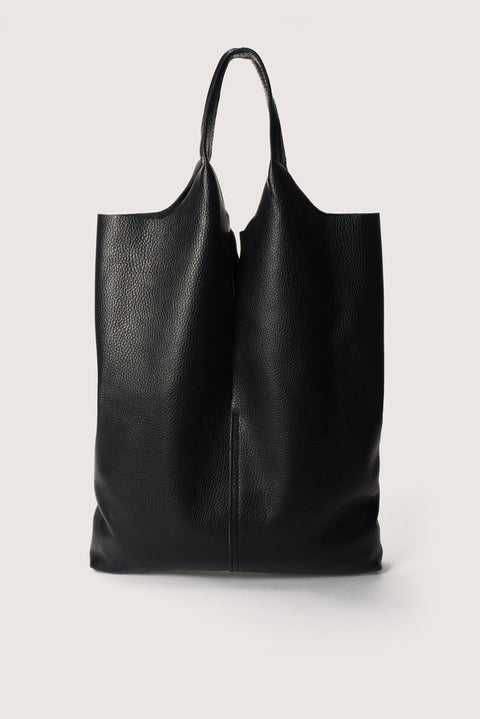 Arina Italian leather tote bag in black